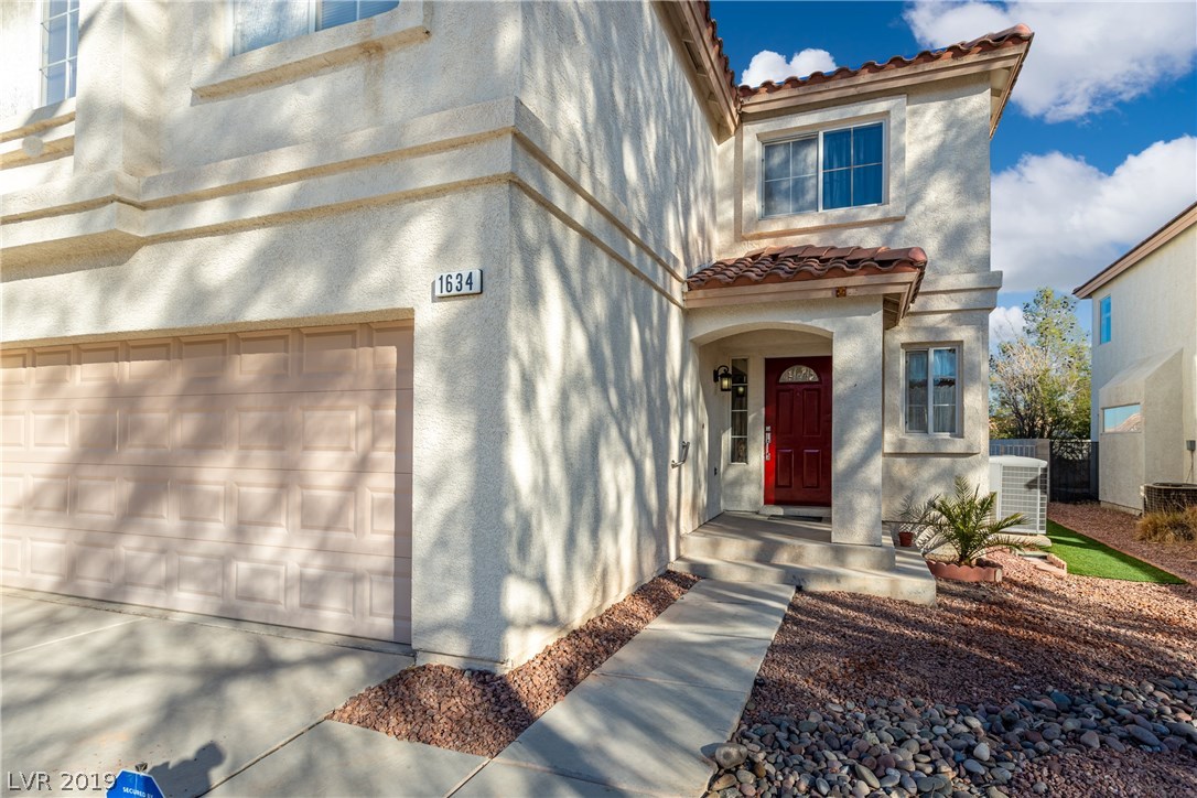 1634 Rugged Ravine Court Las Vegas, NV 89183 - Photo 6 of 41 Gallery Image 6