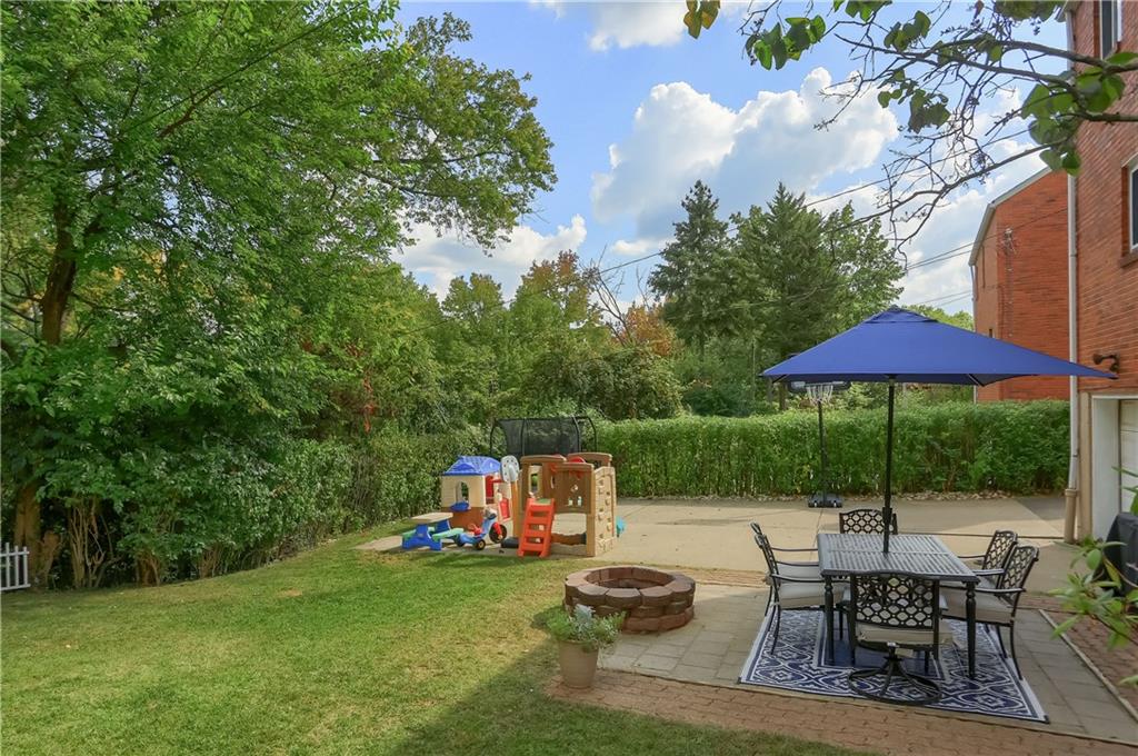 22 Robinhood Road Pittsburgh, PA 15220 - Photo 31 of 34 Gallery Image 31