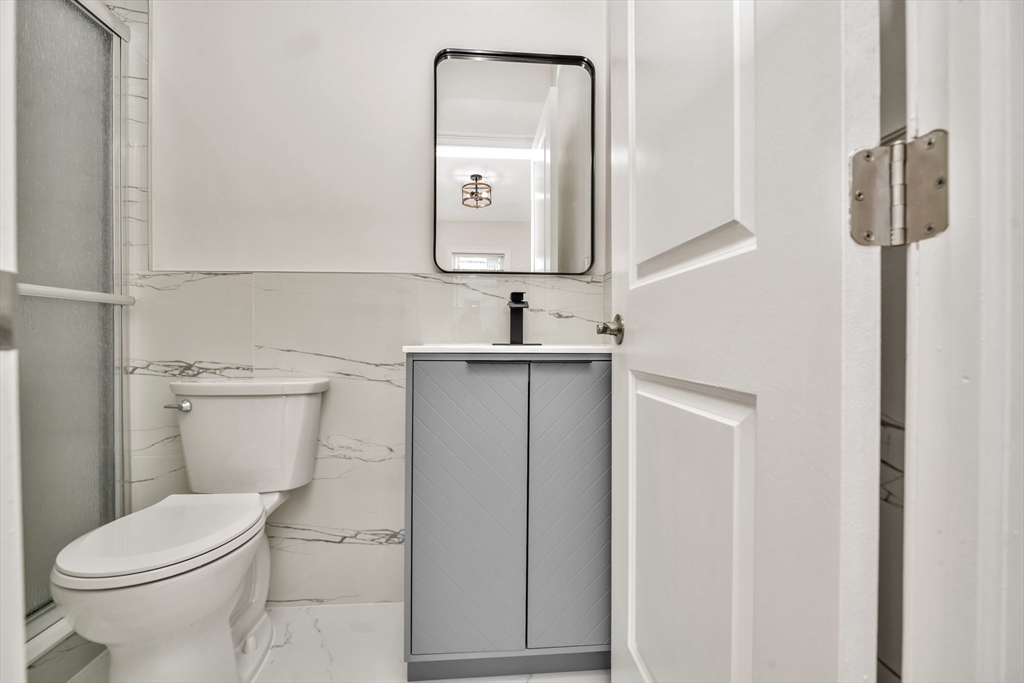 30 Hiawatha Road Boston, MA 02126 - Photo 35 of 39