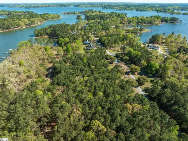 $147,000 | 201 Peninsula Drive, Prosperity, SC 29127