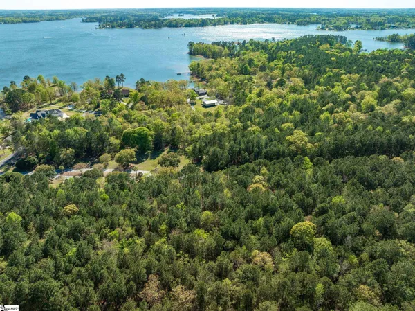 $147,000 | 201 Peninsula Drive, Prosperity, SC 29127