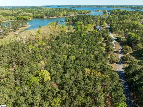 $147,000 | 201 Peninsula Drive, Prosperity, SC 29127