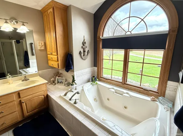 $525,000 | 2131 East County Road 750 North, Springport, IN 47386