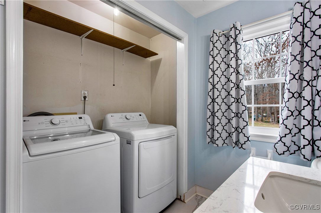 1325 Unison Drive Midlothian, VA 23113 - Photo 21 of 32 a utility room with dryer and washer