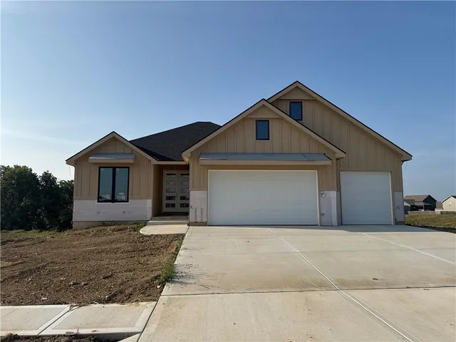 $559,000 | 4605 Northeast 86th Terrace, Kansas City, MO 64156