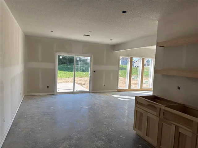 $559,000 | 4605 Northeast 86th Terrace, Kansas City, MO 64156