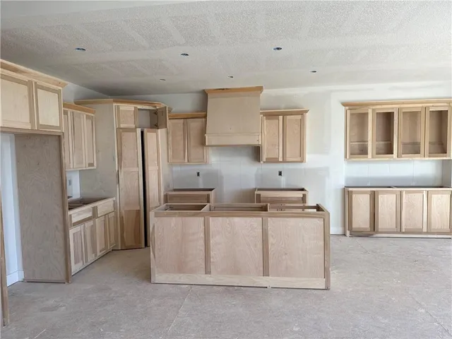 $559,000 | 4605 Northeast 86th Terrace, Kansas City, MO 64156