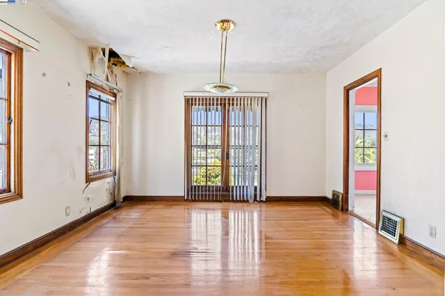 $699,000 | 4616 Meldon Avenue, Oakland, CA 94619