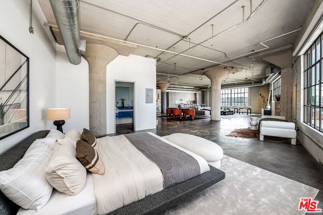 a outdoor view with a sitting space