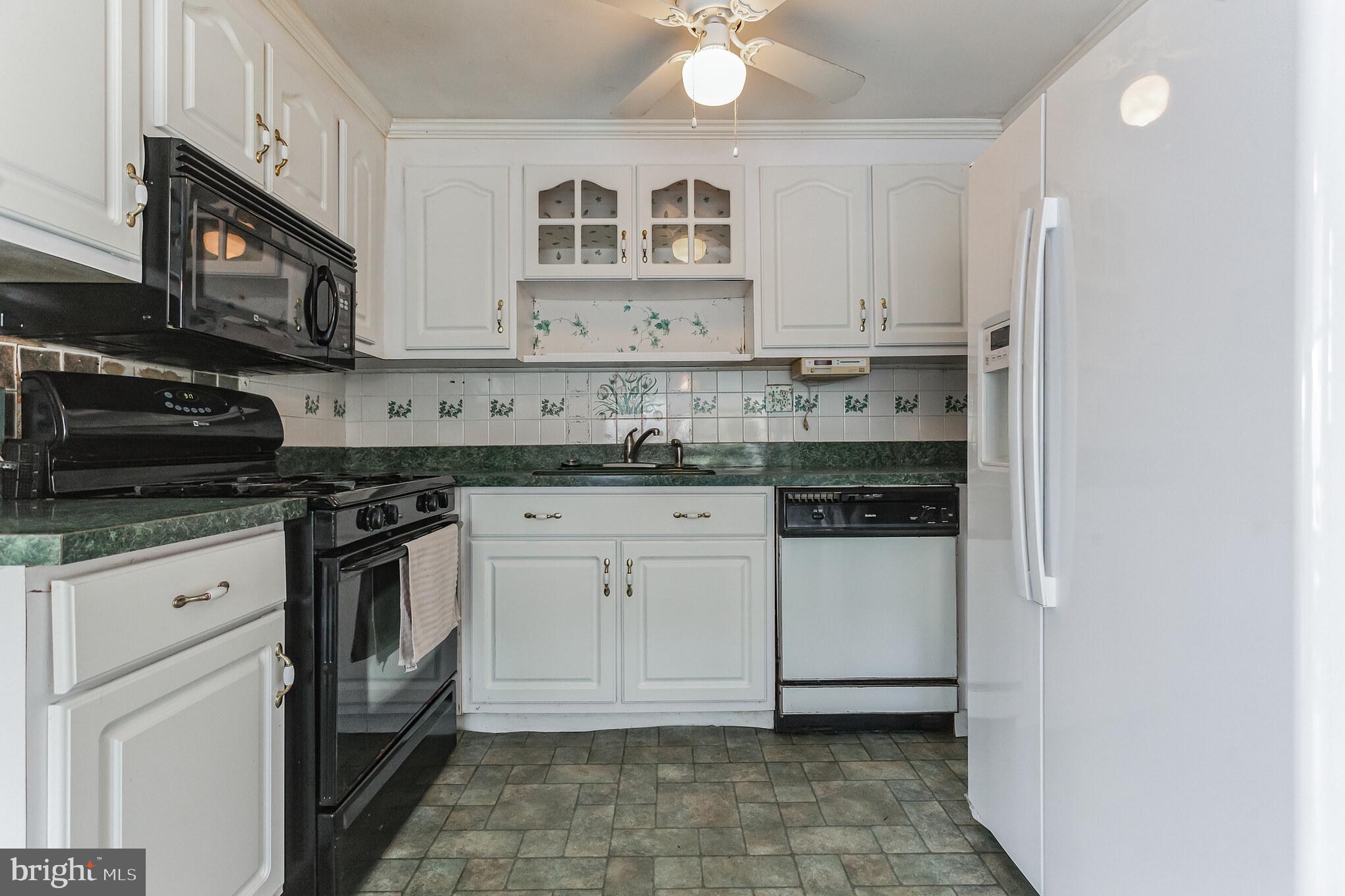 3360 Rambler Road Bensalem, PA 19020 - Photo 13 of 30 Kitchen