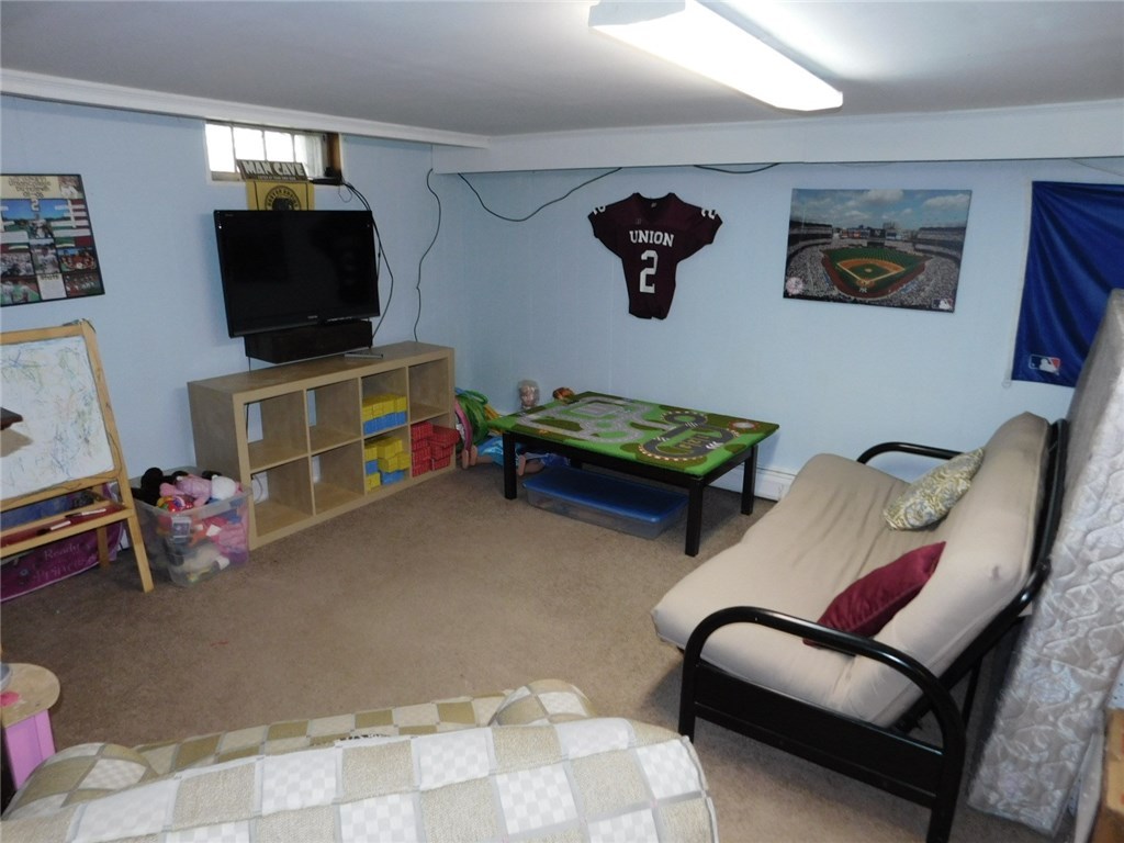 96 Benjamin Street Pawtucket, RI 02861 - Photo 13 of 16 Gallery Image 13