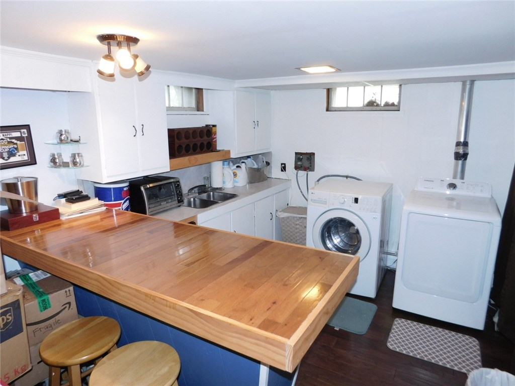96 Benjamin Street Pawtucket, RI 02861 - Photo 14 of 16 Gallery Image 14