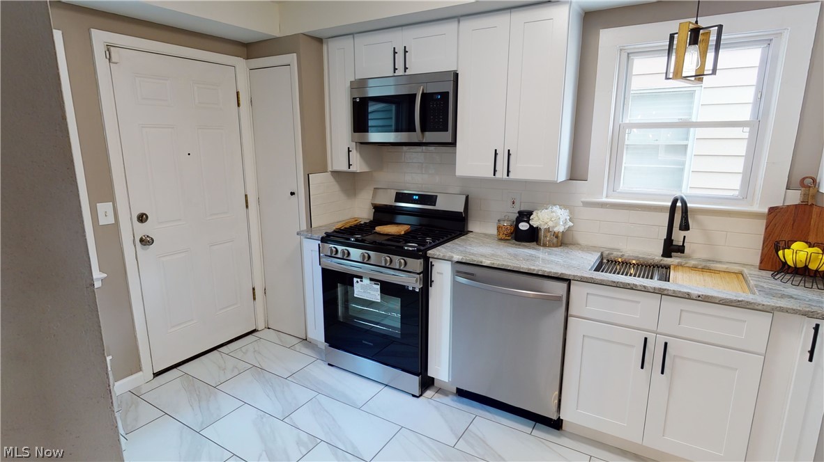 4119 Lowden Road Cleveland, OH 44121 - Photo 9 of 29