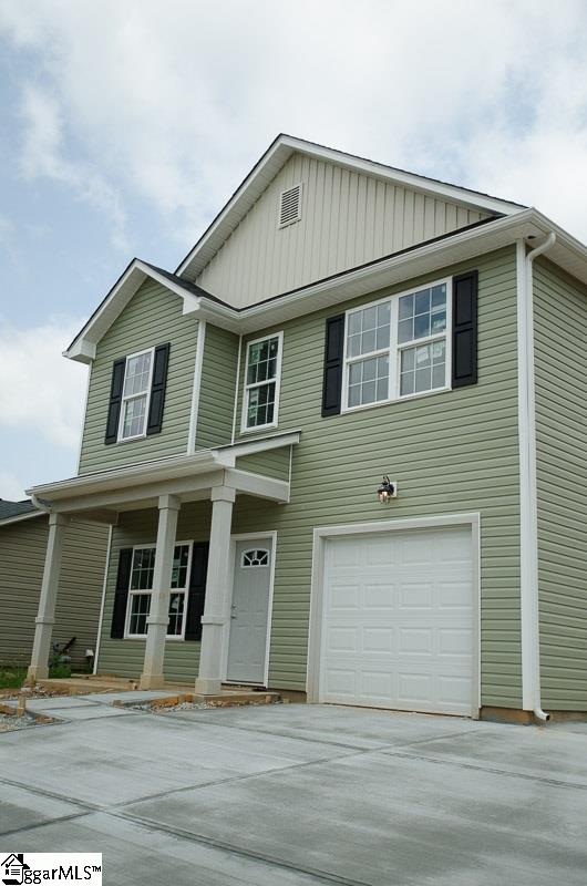 592 Garrett Street Fountain Inn, SC 29644 - Photo 14 of 16 Gallery Image 14