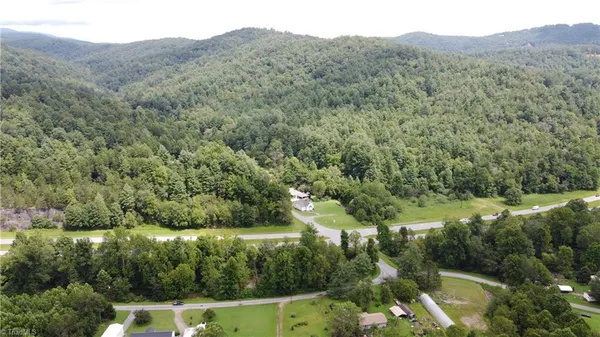 $115,000 | Tbd Eagle Hills Road, Unit EAGLE HILLS, Purlear, NC 28665