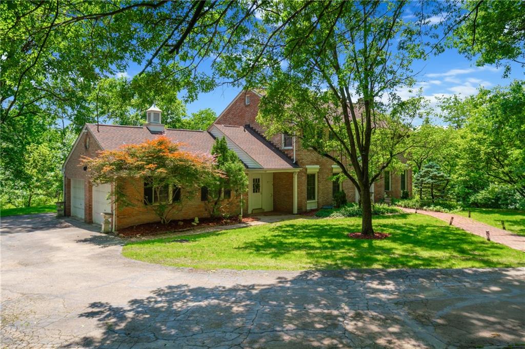 212 Field Club Road Pittsburgh, PA 15238 - Photo 1 of 27 Gallery Image 1