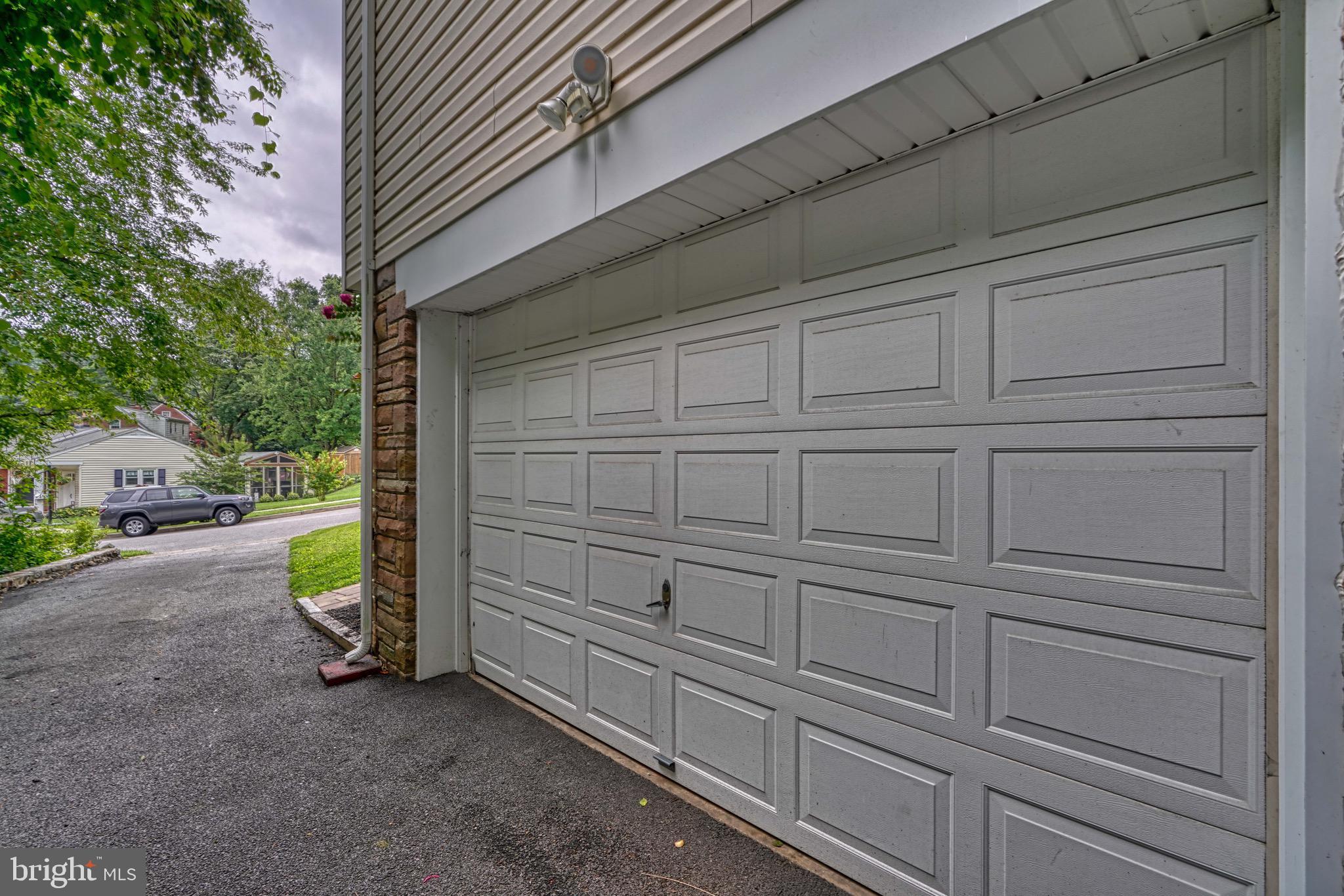 559 Brook Road Towson, MD 21286 - Photo 5 of 61 Gallery Image 5