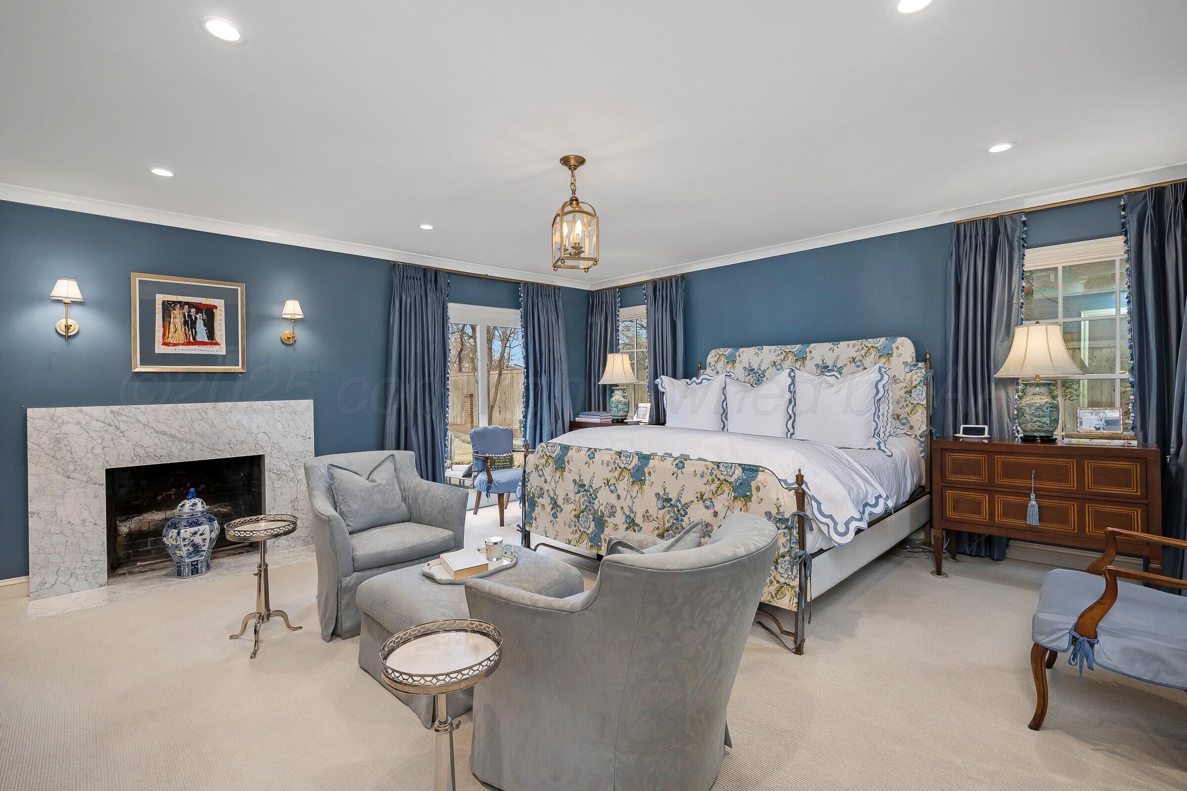 3003 South Hughes Street Amarillo, TX 79109 - Photo 39 of 76 Primary Suite