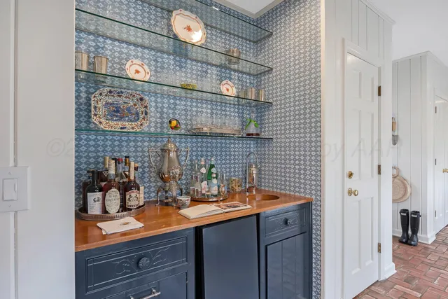 $985,000 | 3003 South Hughes Street, Amarillo, TX 79109