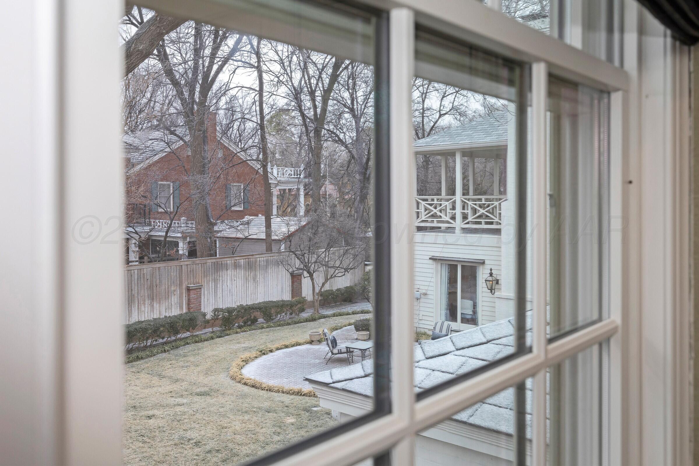 3003 South Hughes Street Amarillo, TX 79109 - Photo 63 of 76 046_Patio View