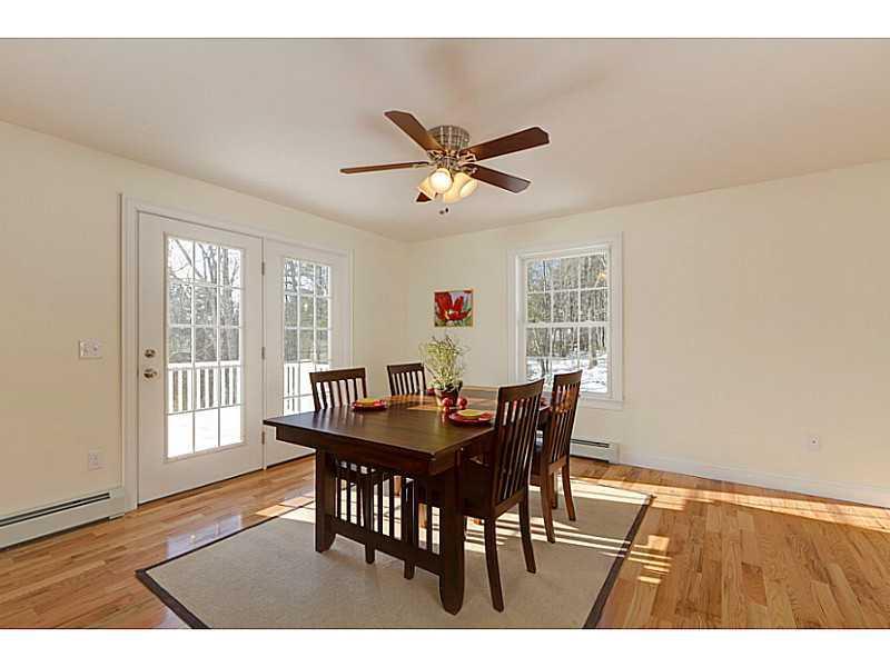 91 Mast Road Falmouth, ME 04105 - Photo 8 of 28 Other. breakfast area
