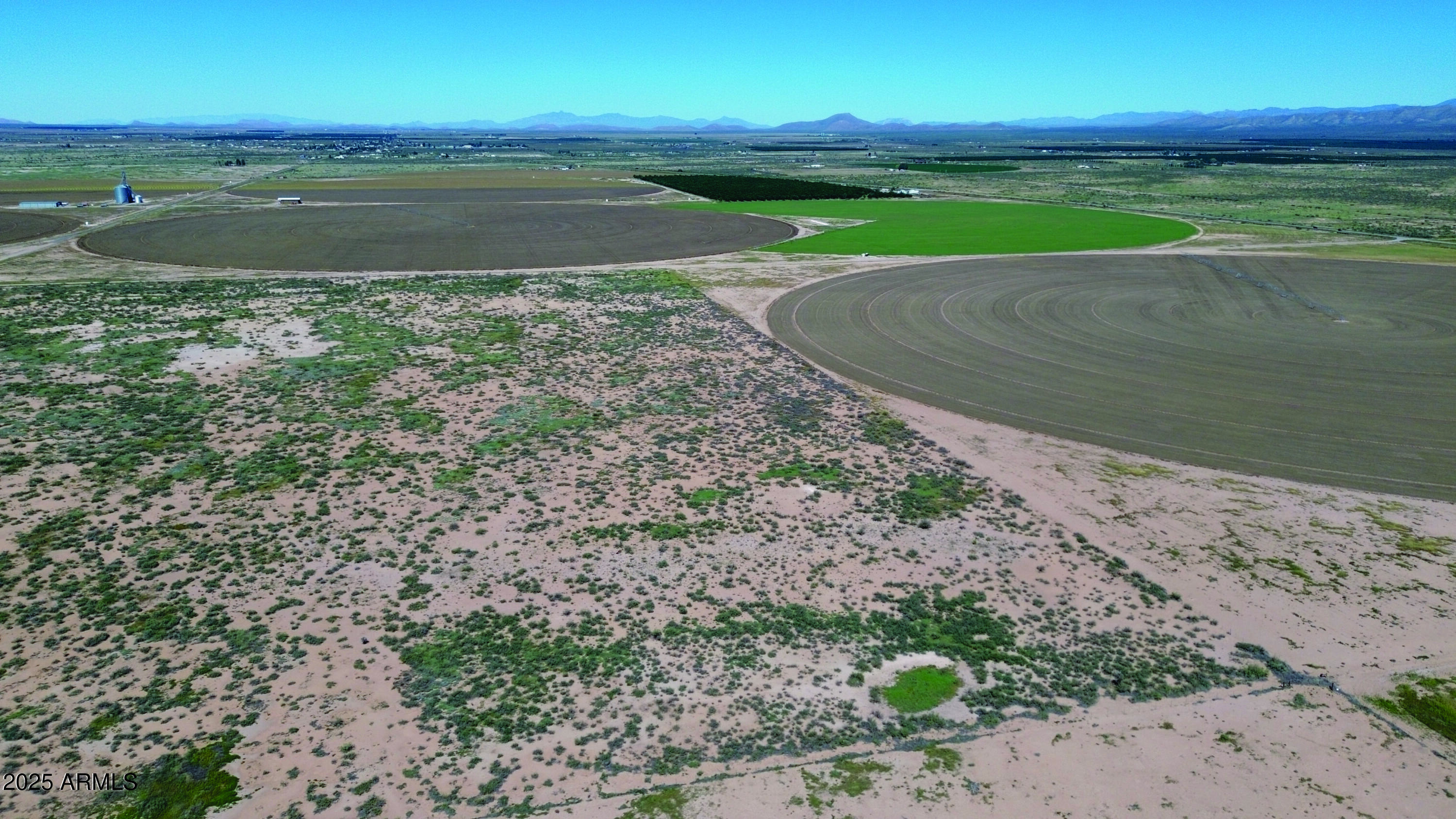 36.94-acre West Latimer Road, Unit 5 McNeal, AZ 85617 - Photo 6 of 23 a view of a lake with beach and large trees