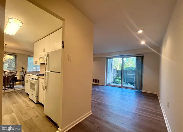 $1,995 | 1637 Oakwood Drive, Unit S113, Penn Valley, PA 19072