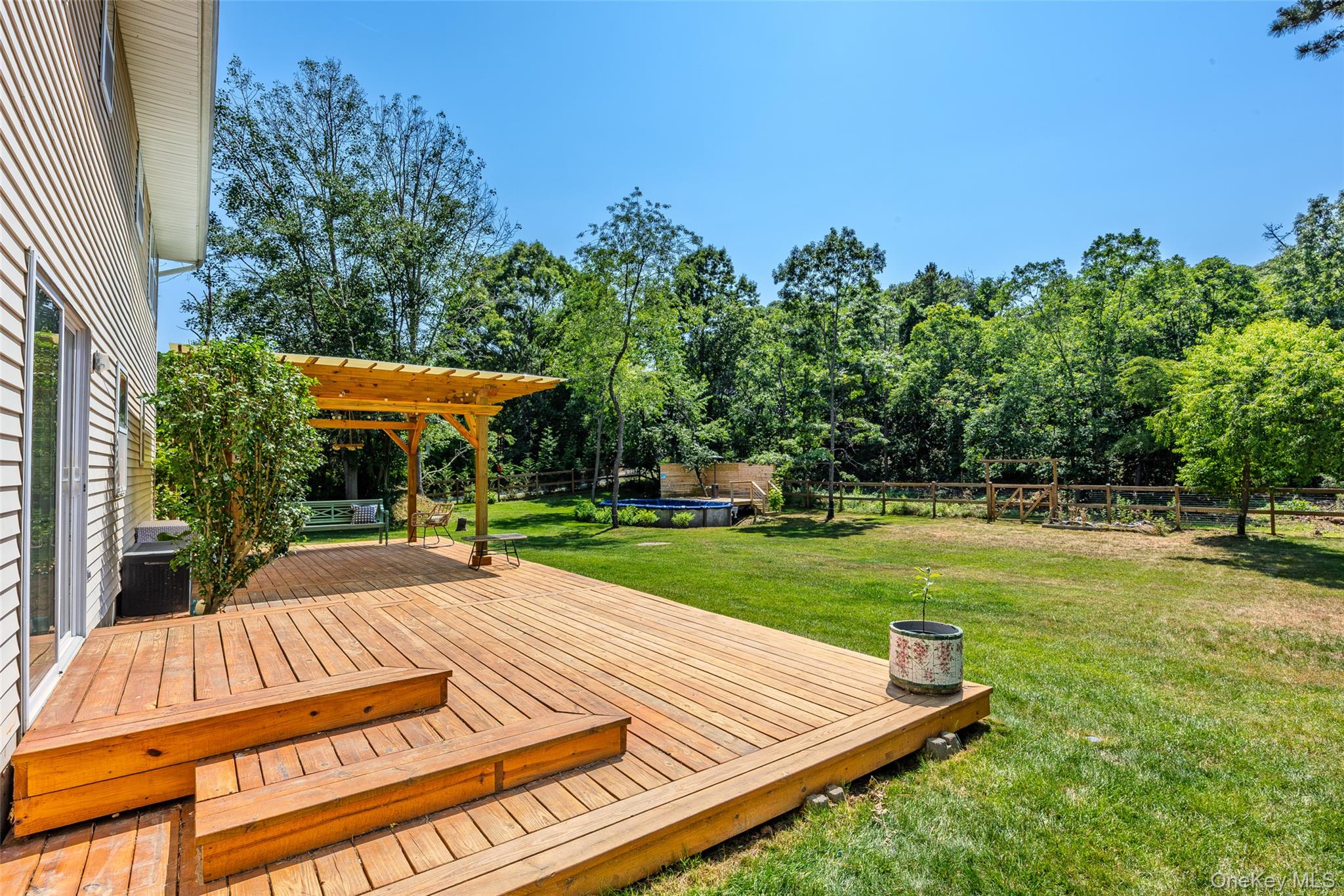 22 Bellhaven Road Bellport, NY 11713 - Photo 36 of 45