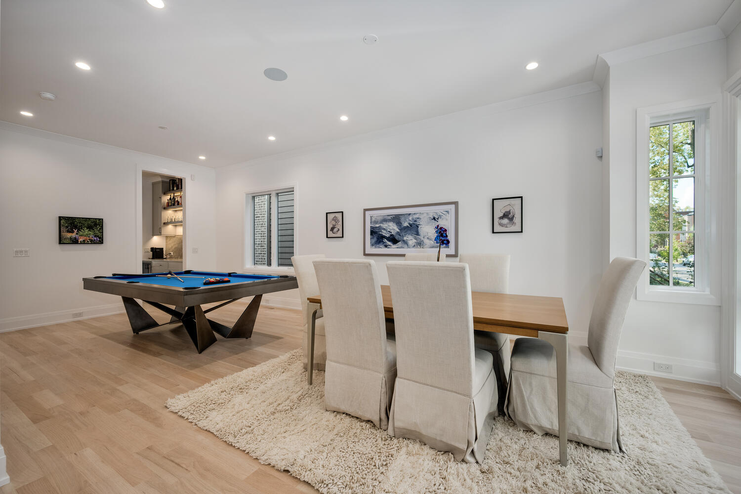 2205 West Huron Street Chicago, IL 60612 - Photo 3 of 34