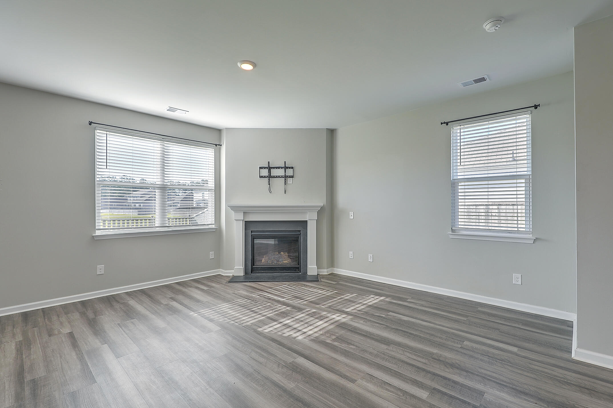 106 Sarcoxie Road Moncks Corner, SC 29461 - Photo 6 of 34 1R3A3789_90_91_92_93_94_95