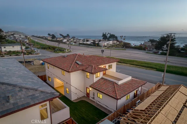 $2,225,000 | 2901 Ocean Boulevard, Cayucos, CA 93430