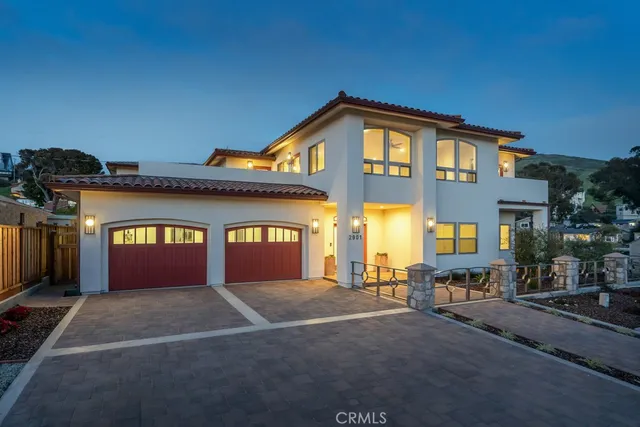$2,225,000 | 2901 Ocean Boulevard, Cayucos, CA 93430