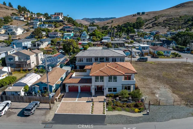 $2,225,000 | 2901 Ocean Boulevard, Cayucos, CA 93430
