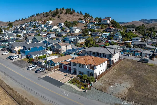 $2,225,000 | 2901 Ocean Boulevard, Cayucos, CA 93430