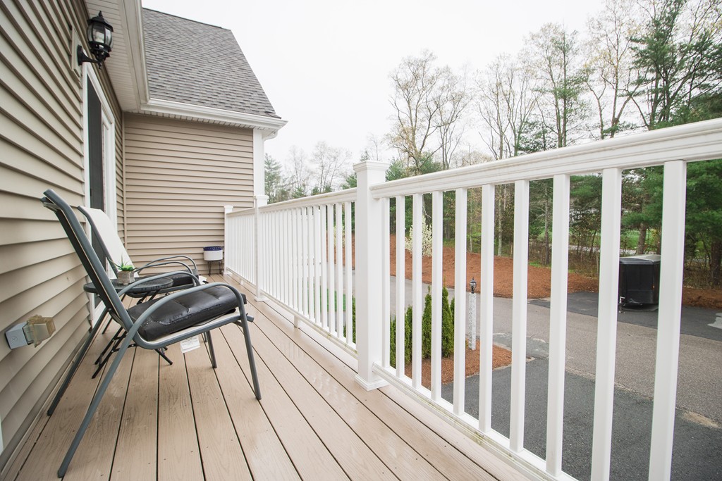 22 Highland Road, Unit 30 Raynham, MA 02767 - Photo 5 of 30 Gallery Image 5