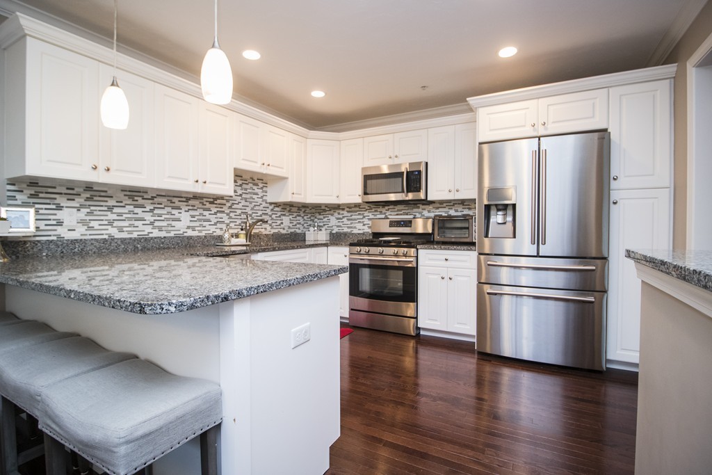 22 Highland Road, Unit 30 Raynham, MA 02767 - Photo 6 of 30 Gallery Image 6