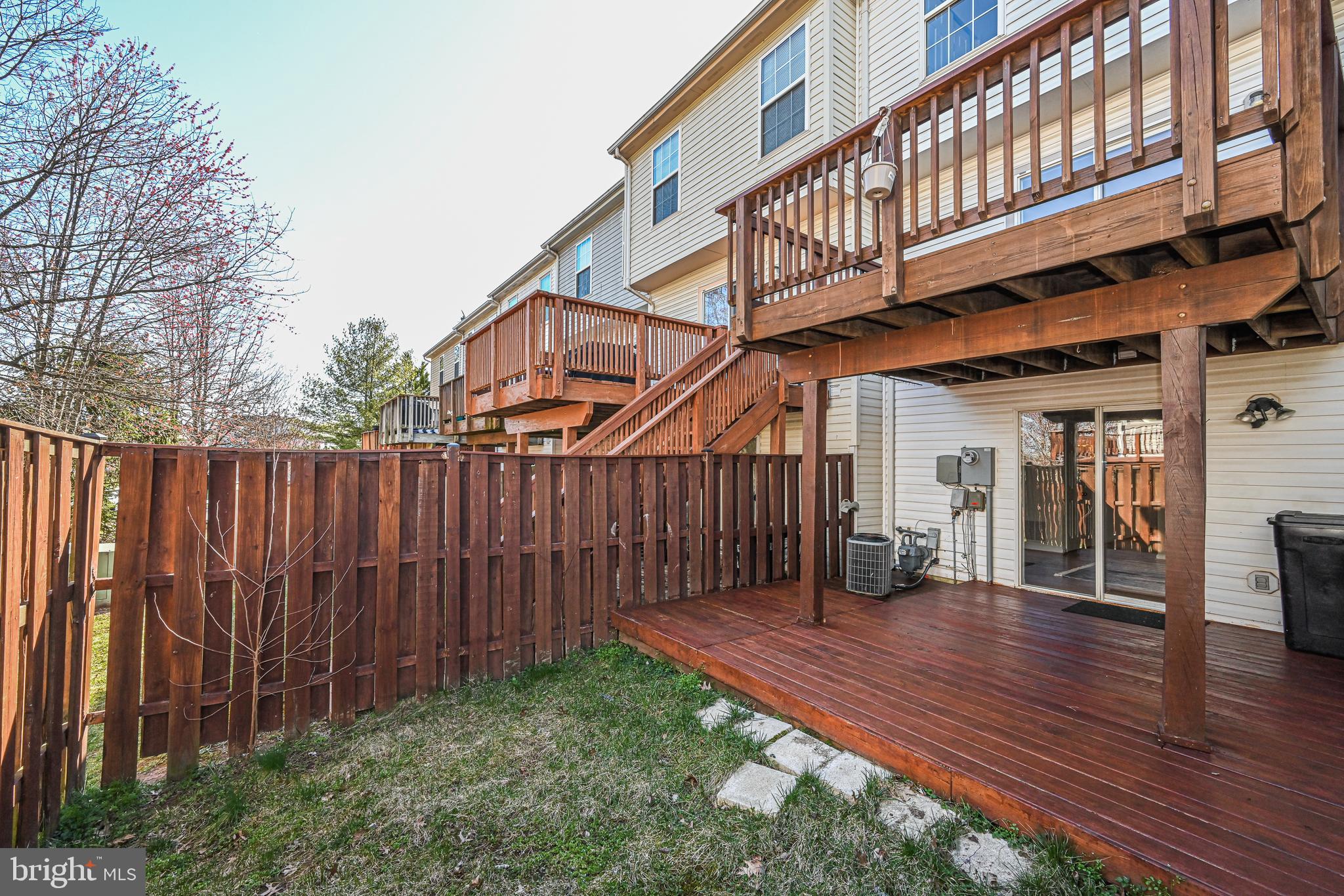 14268 Newbern Loop Gainesville, VA 20155 - Photo 15 of 39 Main level Deck/Backyard