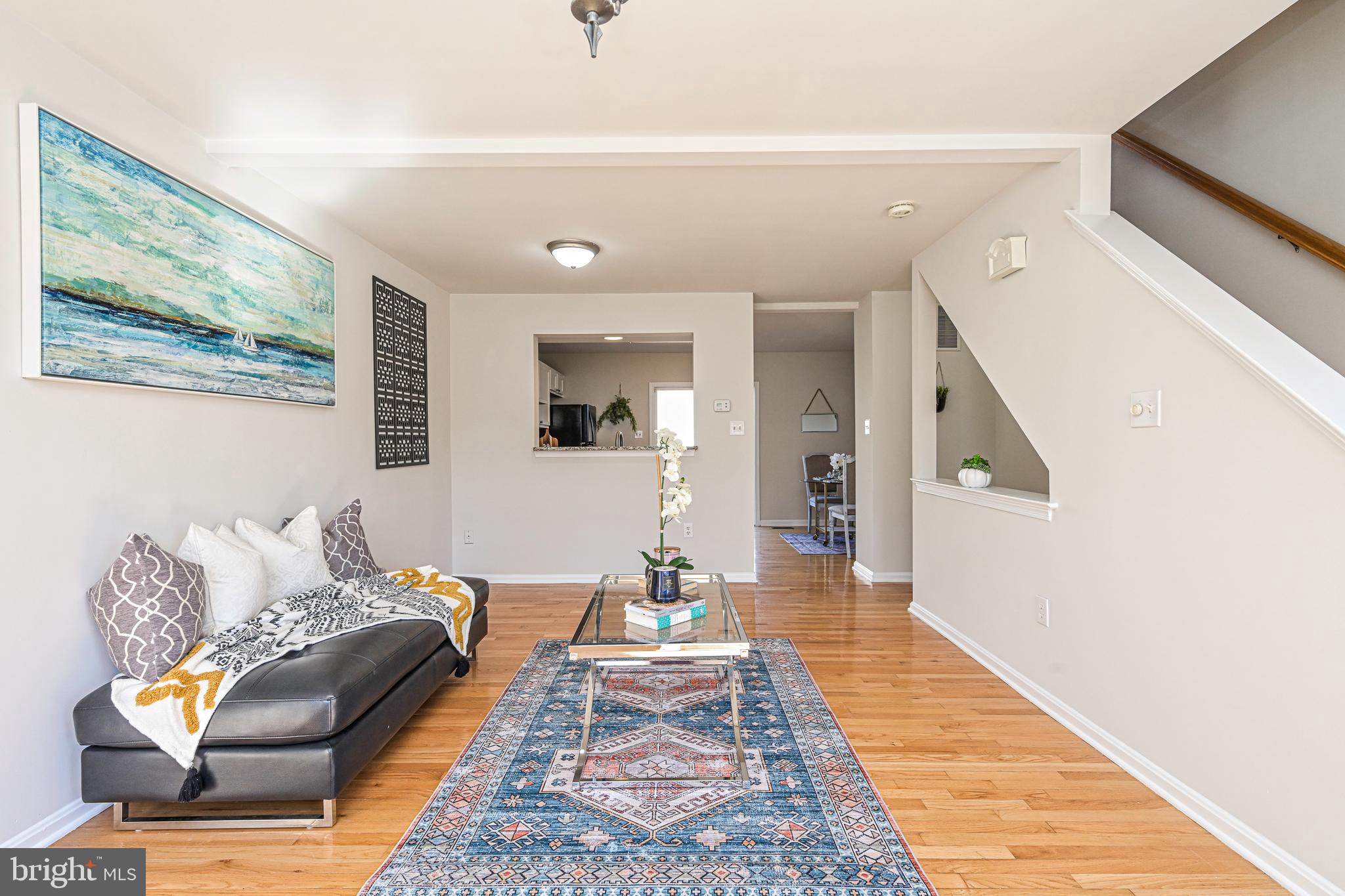 14268 Newbern Loop Gainesville, VA 20155 - Photo 20 of 39 Level 1 Living Area