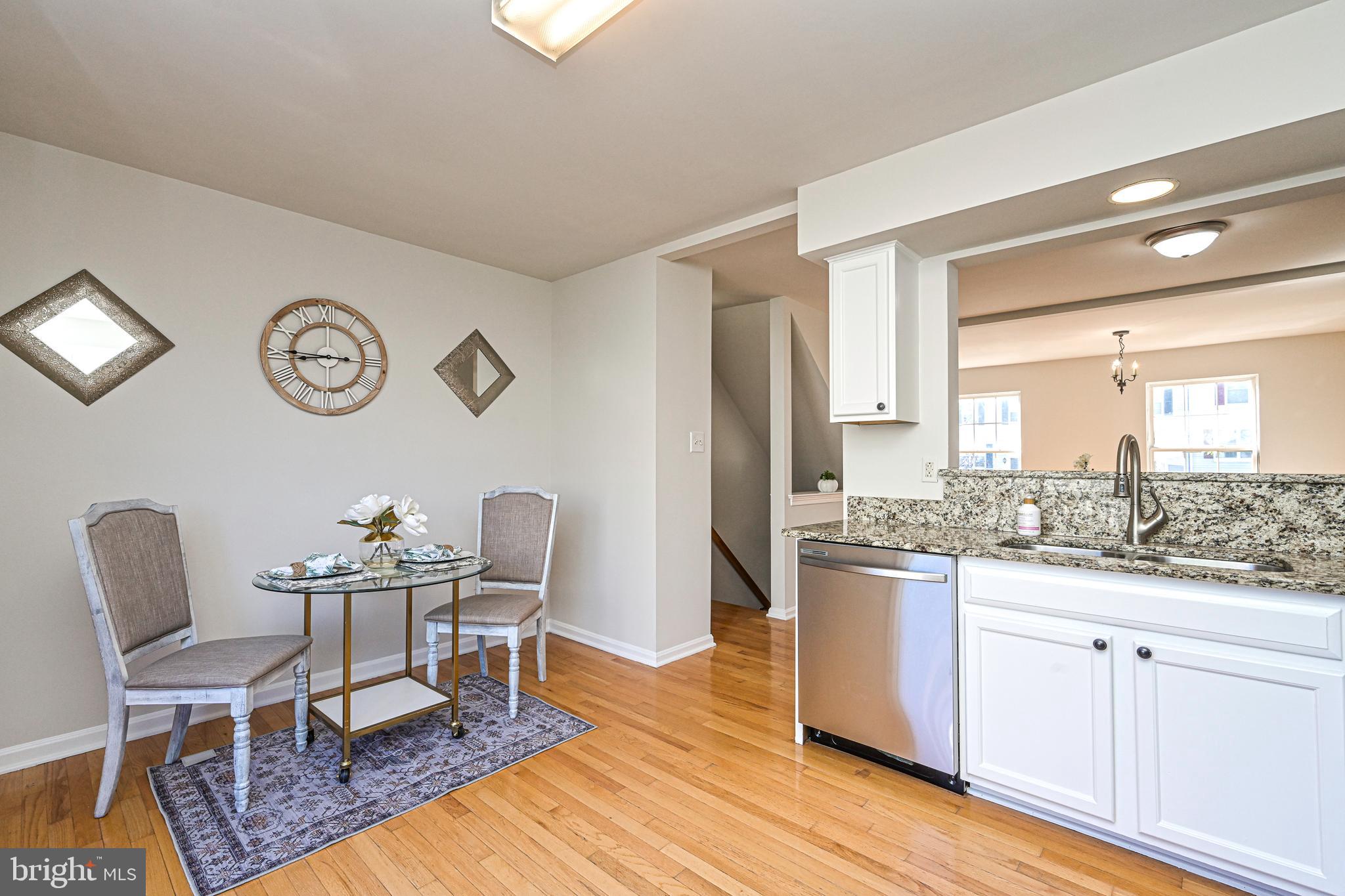 14268 Newbern Loop Gainesville, VA 20155 - Photo 26 of 39 Level 1 Kitchen dining/area