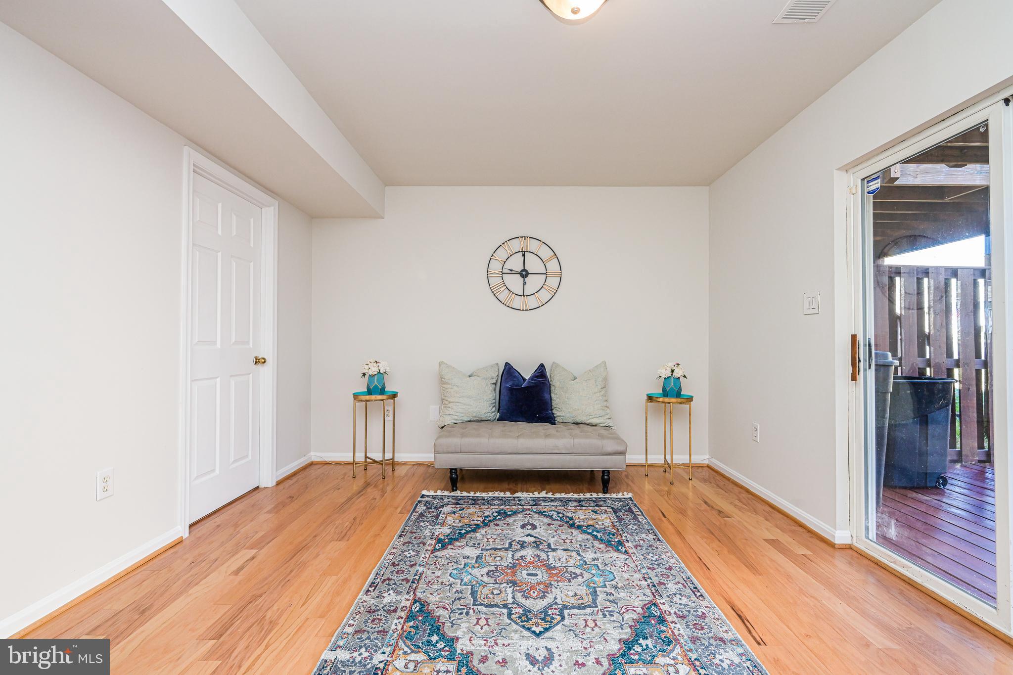 14268 Newbern Loop Gainesville, VA 20155 - Photo 8 of 39 Main Level Living Room