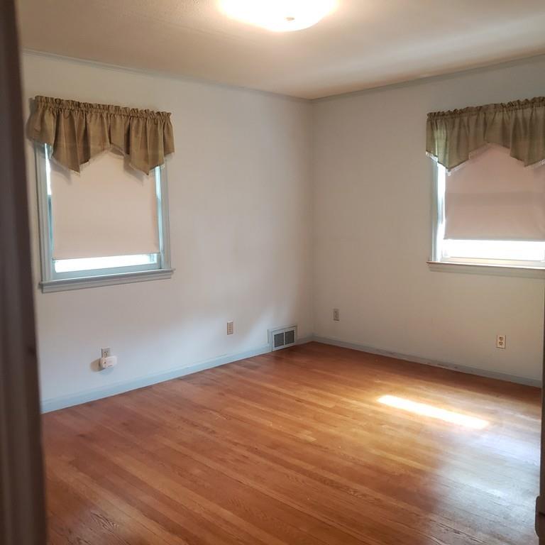 64 White Oak Road Springfield, MA 01128 - Photo 10 of 18