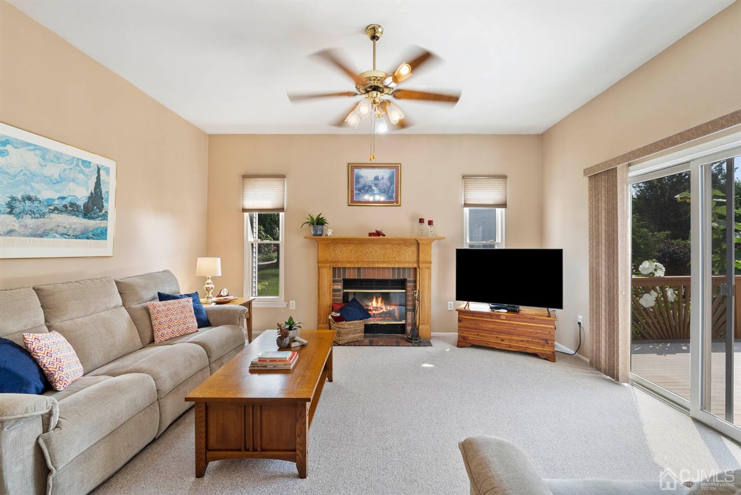 4 Castle Court Somerset, NJ 08873 - Photo 14 of 37