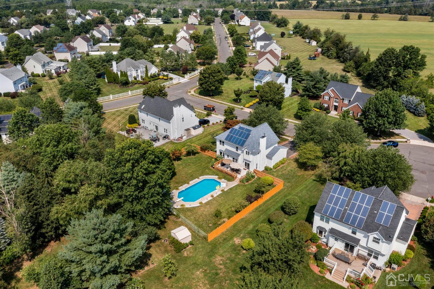 4 Castle Court Somerset, NJ 08873 - Photo 34 of 37