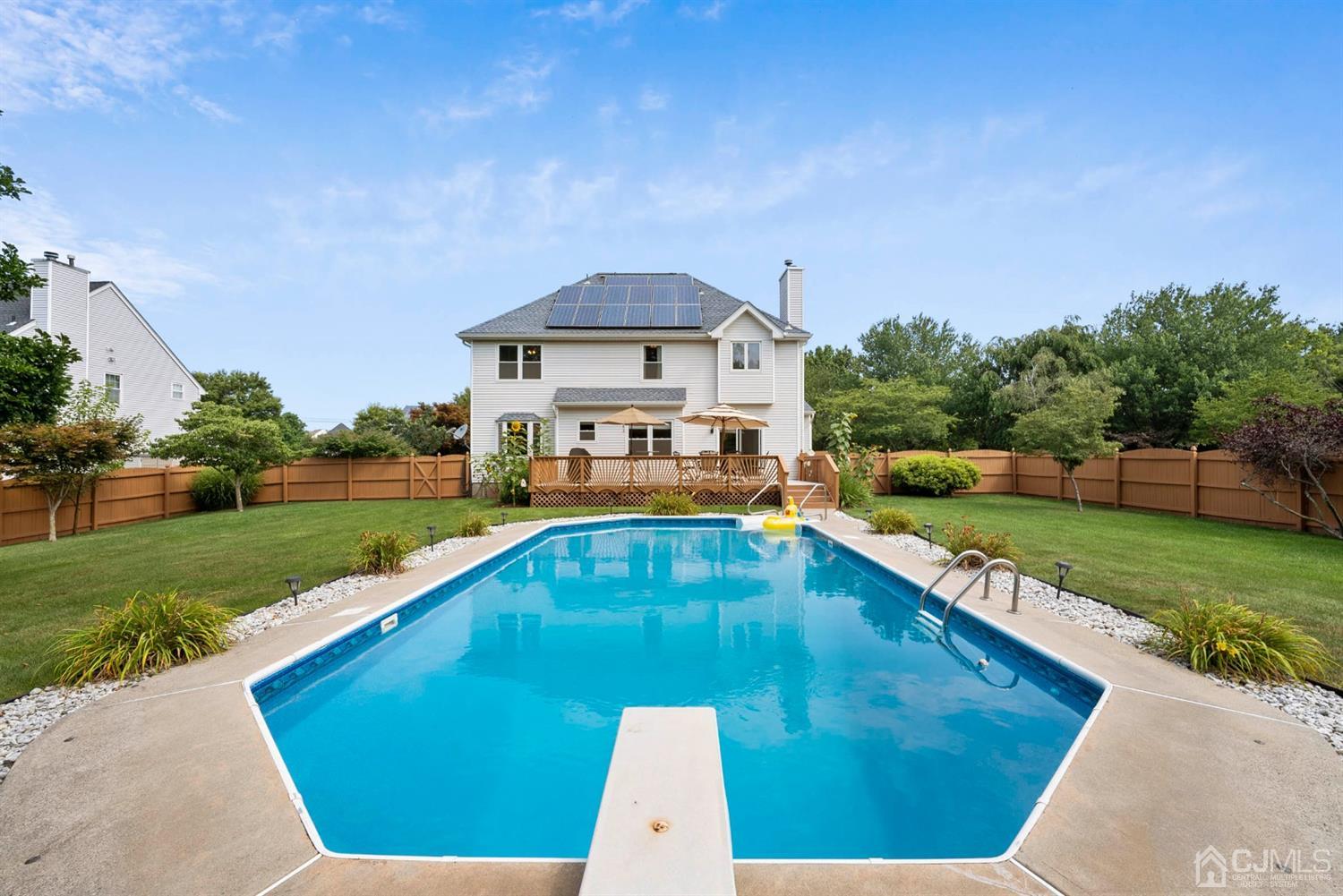 4 Castle Court Somerset, NJ 08873 - Photo 36 of 37