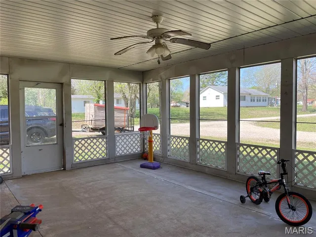 $199,900 | 49 South St Street, Piedmont, MO 63957