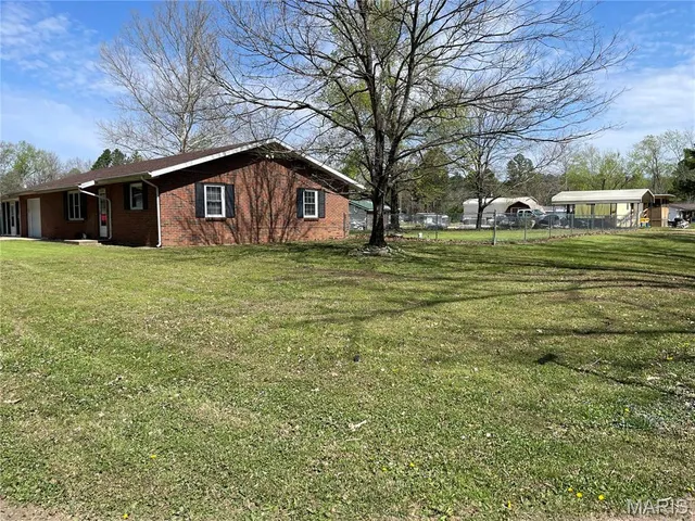 $199,900 | 49 South St Street, Piedmont, MO 63957