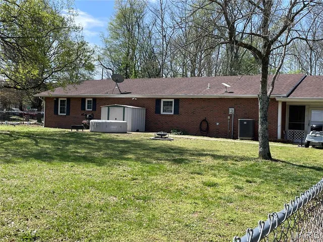 $199,900 | 49 South St Street, Piedmont, MO 63957