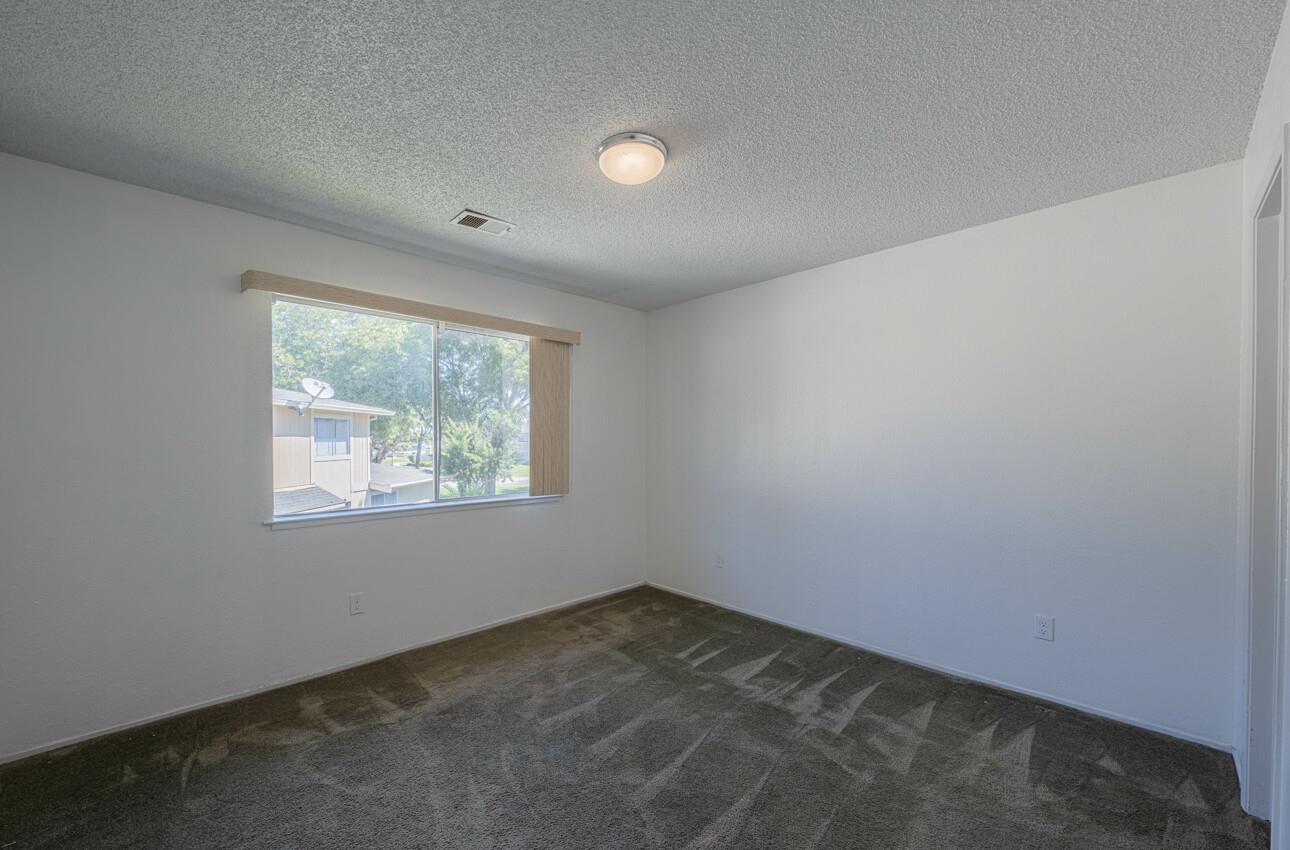 1893 Cherokee Drive, Unit 4 Salinas, CA 93906 - Photo 17 of 32