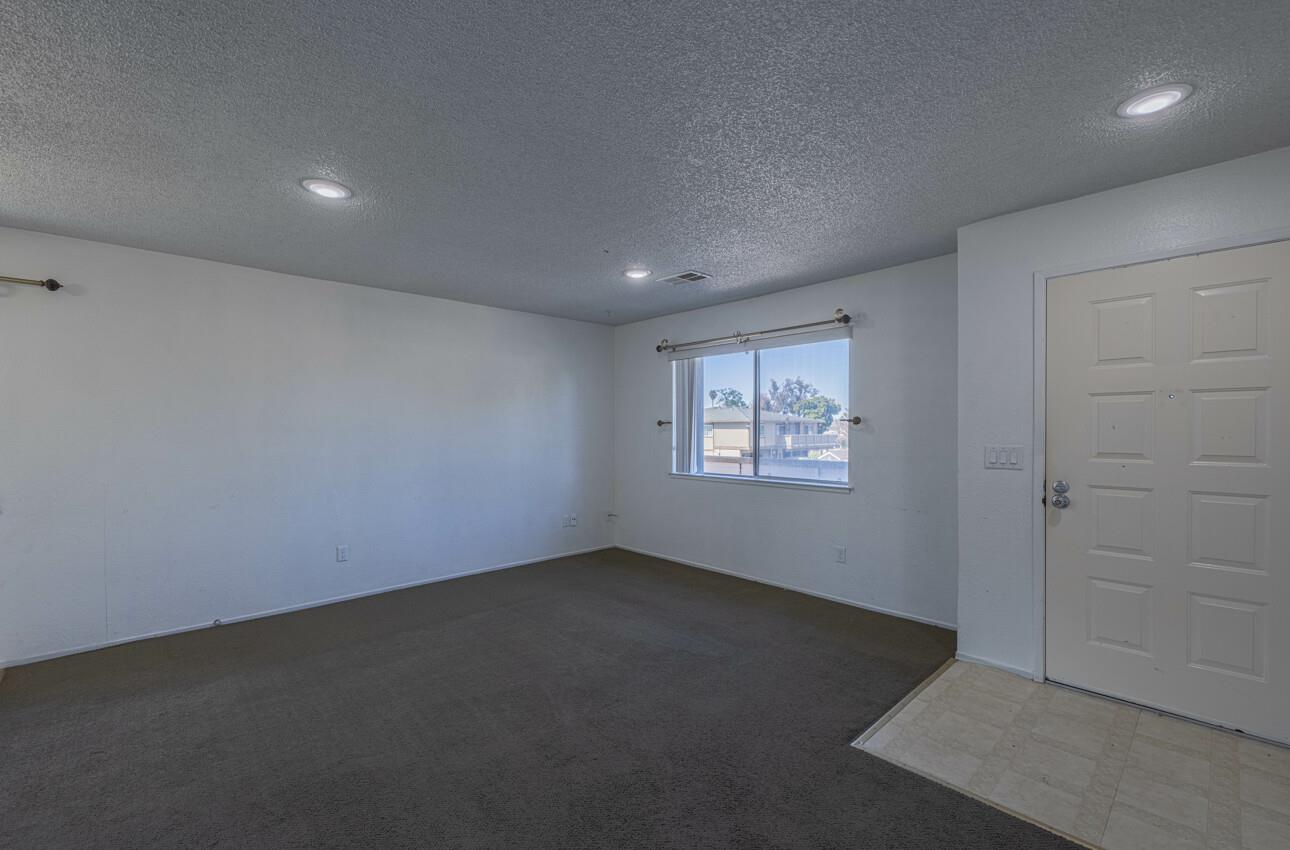 1893 Cherokee Drive, Unit 4 Salinas, CA 93906 - Photo 6 of 32
