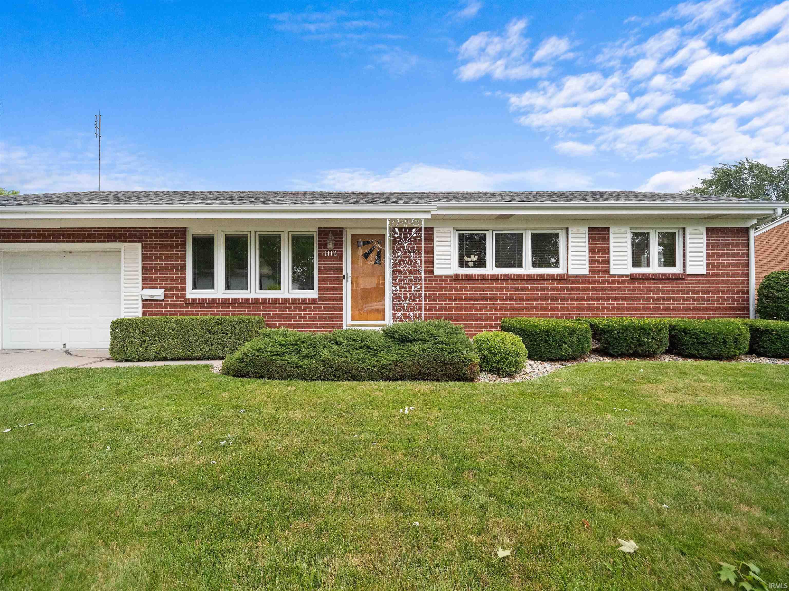 1112 Mix Avenue Decatur, IN 46733 - Photo 1 of 36